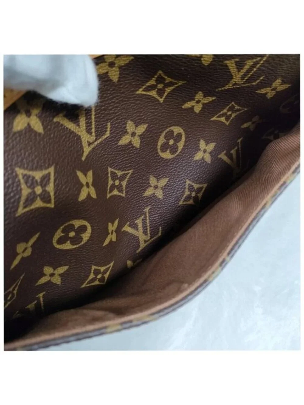 Authentic Louis Vuitton Sologne Monogram Crossbody Bag